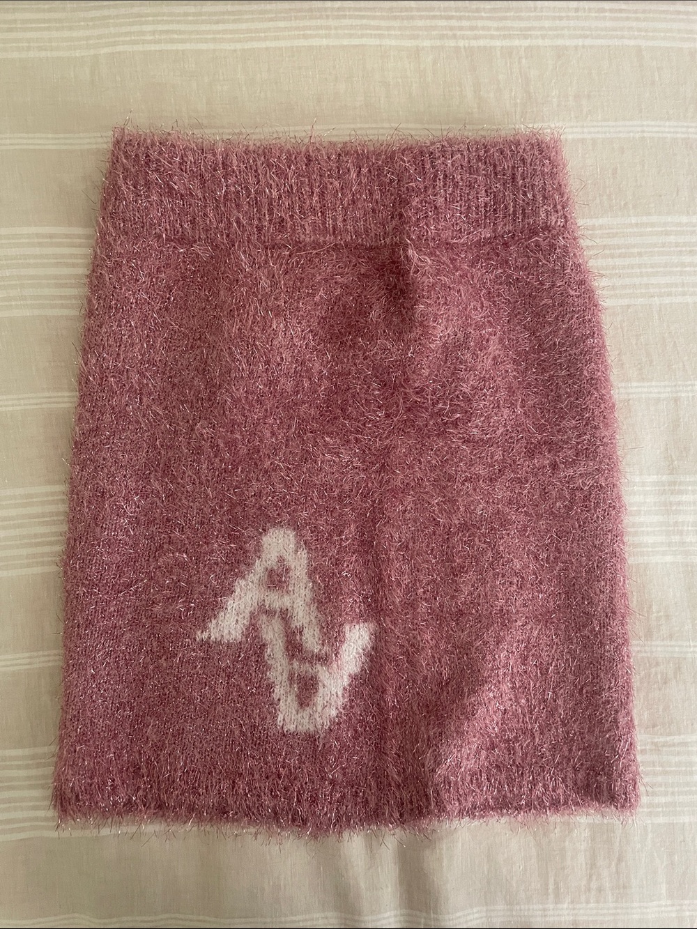 South Korean Brand Cozy Mauve Fuzzy Pencil Skirt with White Motif